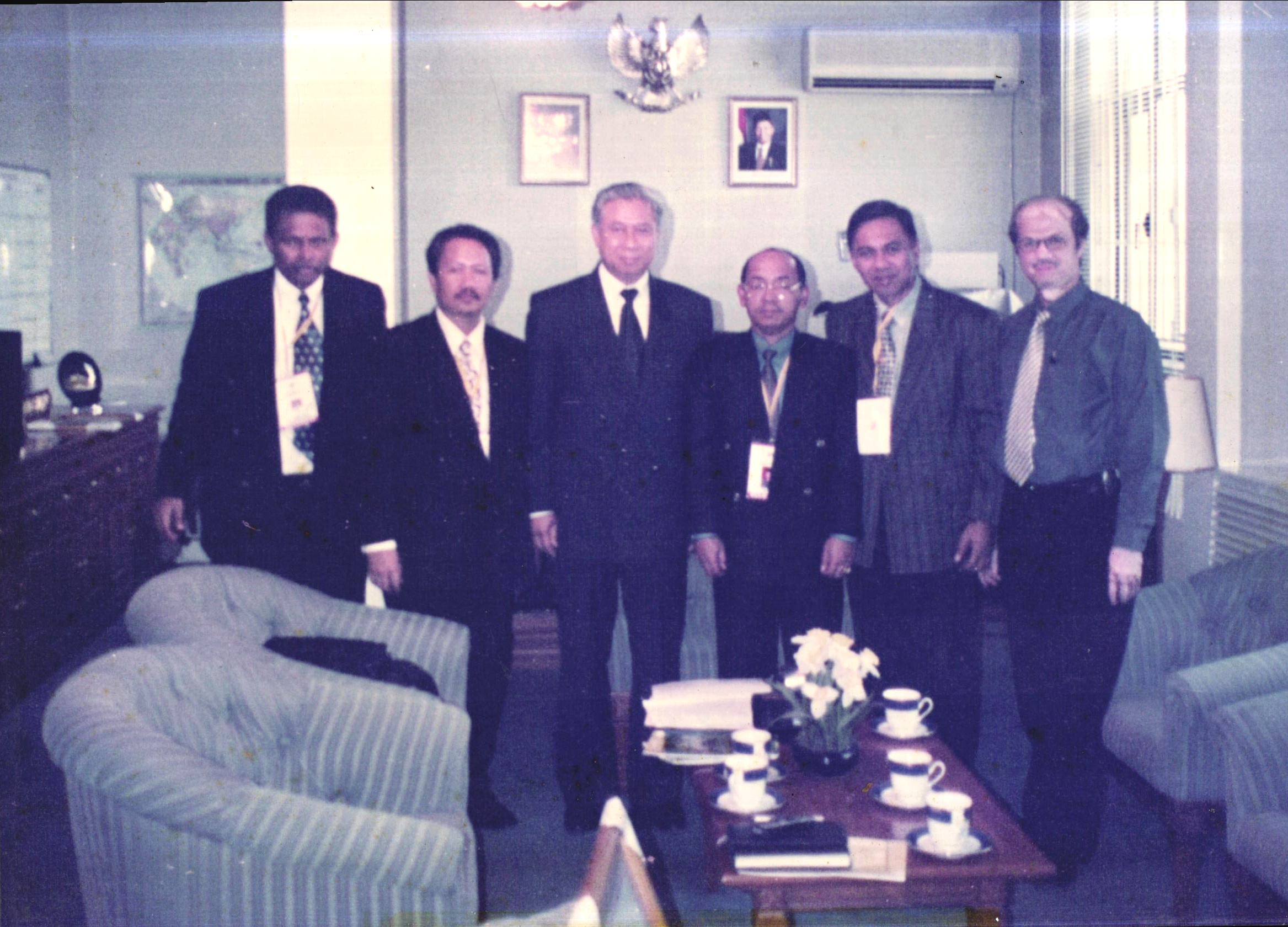 Kunjungan silaturahmi KBRI Beijing 2002