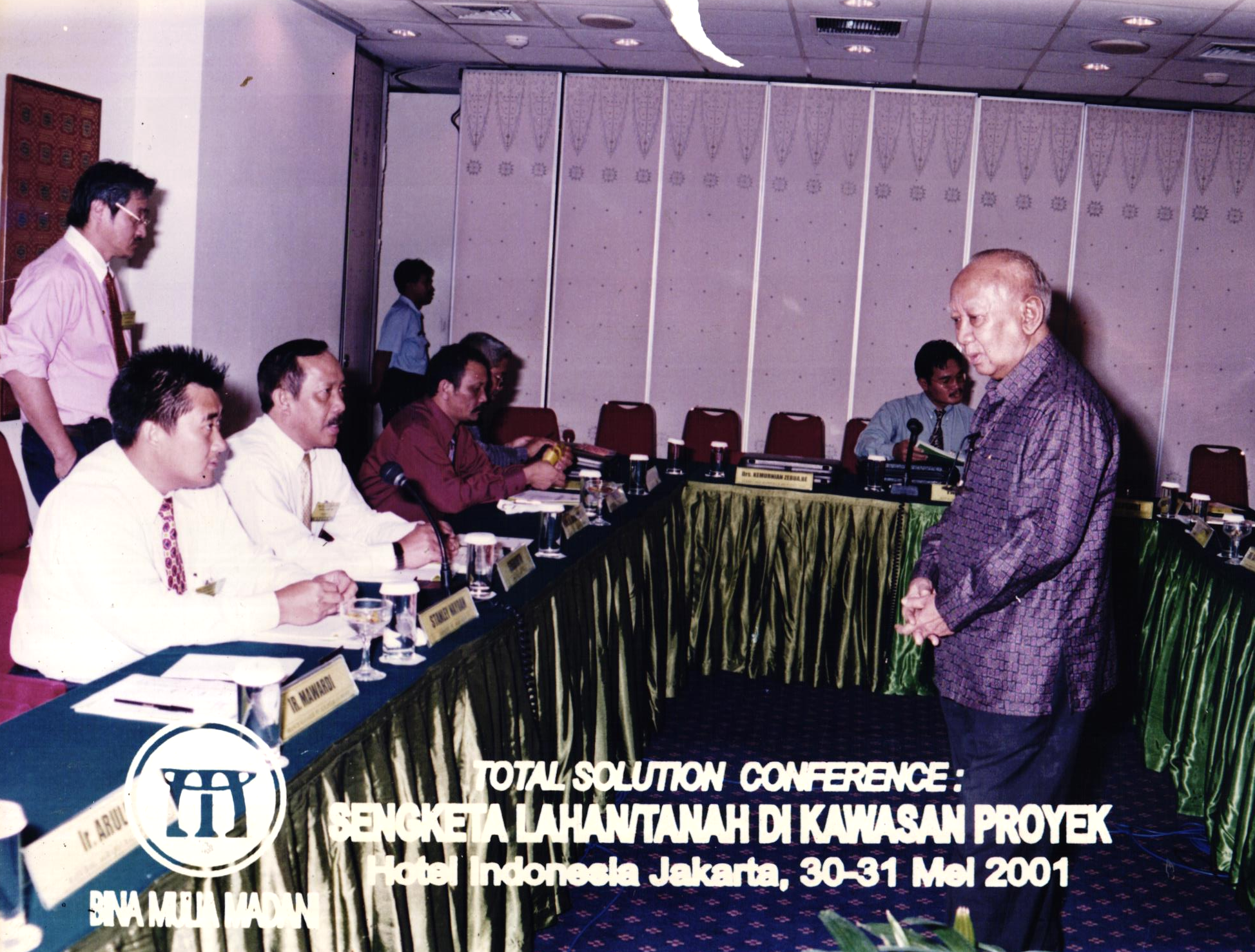 Total Solution Conference Sengketa Lahan 2001