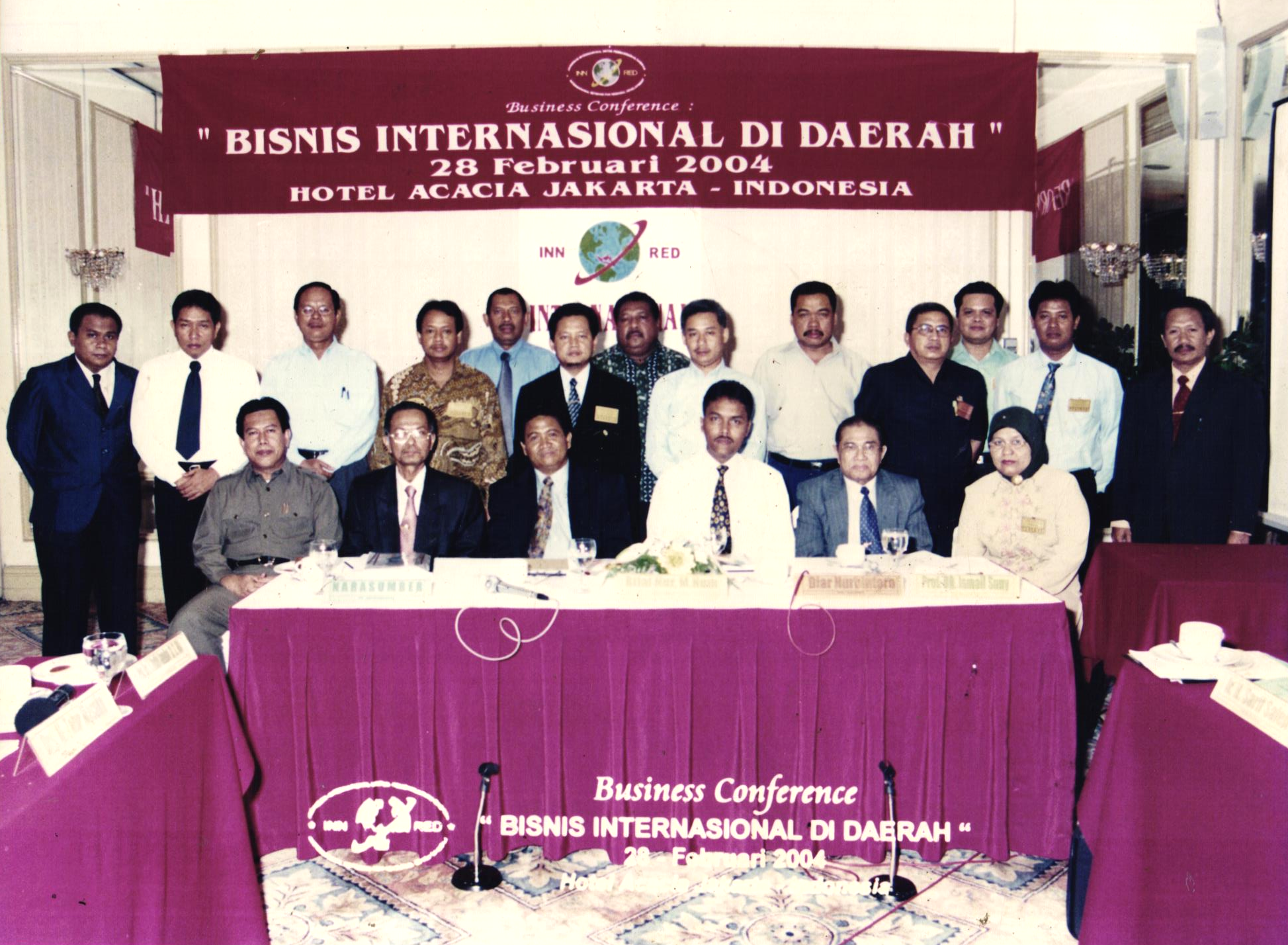 Business Conference Bisnis Internasional di Daerah 2004